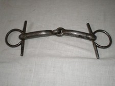 mors de cheval francais de troupe de cavalerie  de 1 guerre