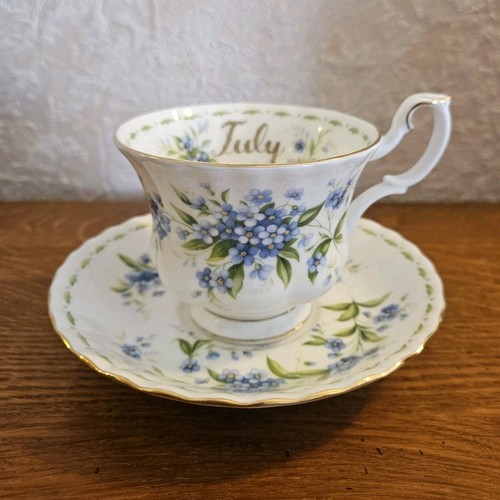 Tasse soucoupes royal - 2, et