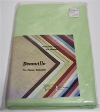 NIP Vtg. DEAUVILLE LIGHT GREEN