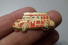 pin s pin badge FIREFIGHTER