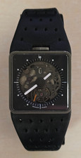 MONTRE LIP  BIG   TV