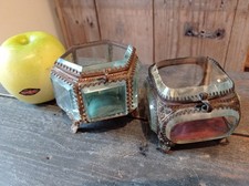 Lot de Deux Anciennes Boîtes