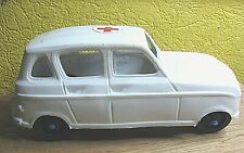 1/22  (16cm) RENAULT R4 4L