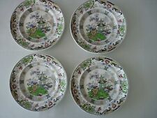 4 assiettes de collection