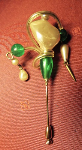 Epingle trembleuse chapeau - de,