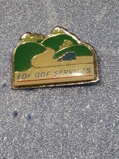 pin's  EDF GDF SERVICES   P46