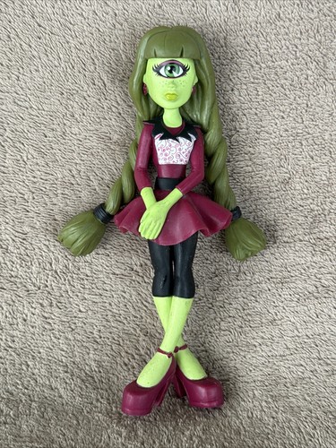 Monster high doll - doll, iris