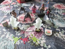 Lot Playmobil Ghostbuster personnages animaux accessoires