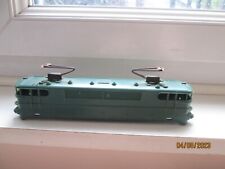 carrosserie de bb 9240 gégé  avec vitrage et pantographes pas de casse