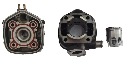 Tête cylindre piston - cylindre, et
