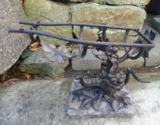 Décanteur à VIN mécanique  Art Déco Fer Forgé socle Marbre feuilles de Vigne