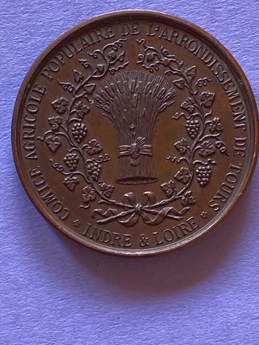 Trés belle medaille - trÉs,