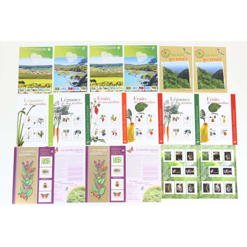 Lot 108 timbres autoadhésifs - lot,