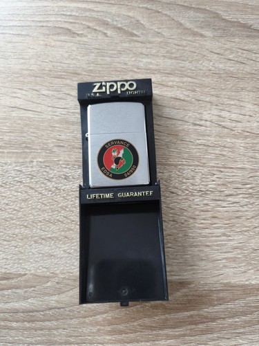 Zippo briquet essence métal