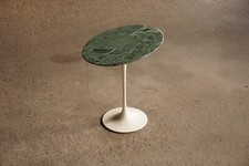 Early Oval Saarinen Tulip Side