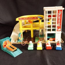 Garage Fisher Price n° 930