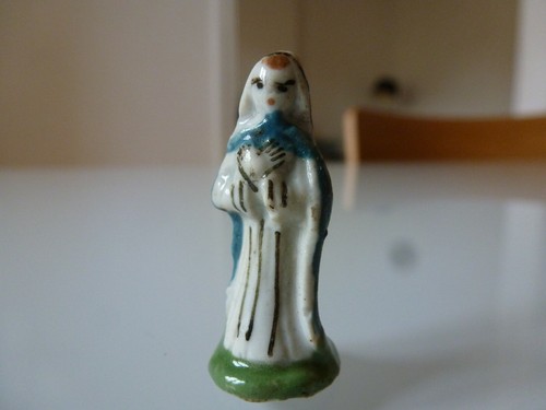 Religieuse feve ancienne type - religieuse,