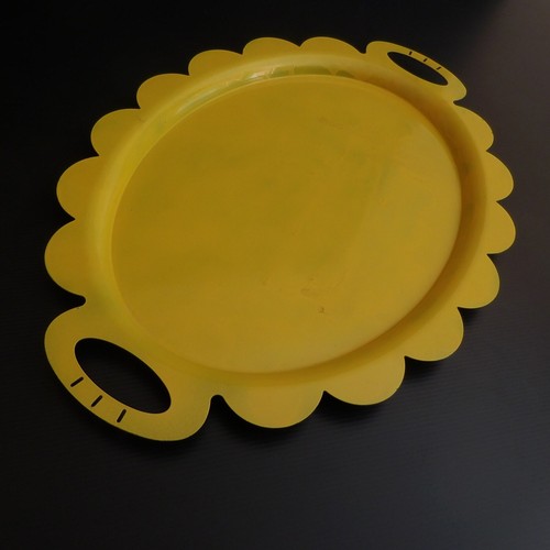 Plateau ovale métal jaune