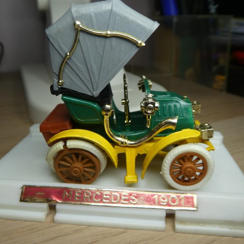 Ancienne voiture miniature - voiture,