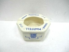 Ancien cendrier hexagonal