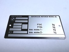Plaque constructeur BMW