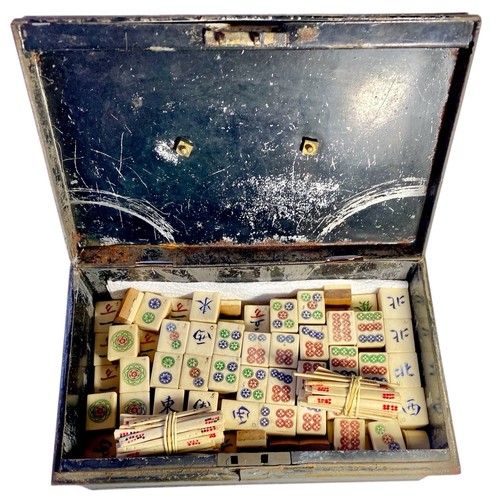 Très ancien xixe jeu - ancien,