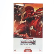 Hot Toys Marvel Civil War Iron
