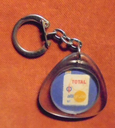 Porte clés bidon huile total - porte-clés,