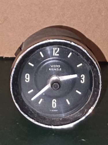 Horloge..Montre..Pendule