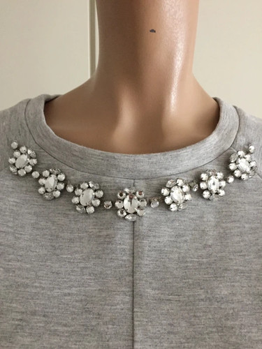 Top zara gris avec - gris, colliers