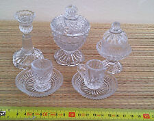 Lot de petite vaisselle de table en verre, année 1950.