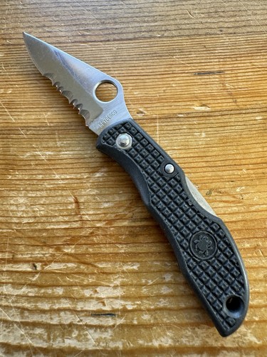 Spyderco ladybug 1st - ladybug,