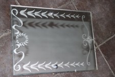 Ancien Miroir en verre  Décor Floral , guirlande , couronne  54 cms /  39 cms