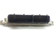 0281010814 boîtier moteur uce