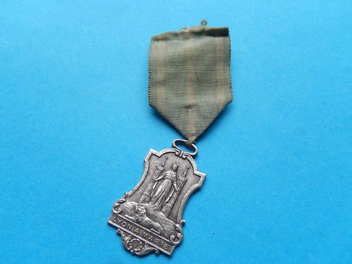 Medaille diocese lyon à - , de