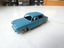Peugeot 403 24B bleu Dinky