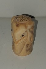 Statuette éléphant en os ou corne - asiatique - très bon état