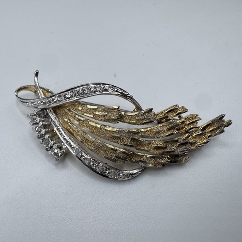 Broche ancienne