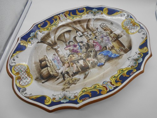 Grand plat scene taverne en - plat, de