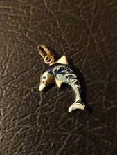 Pendentif Dauphin Or 18 Carats Voir Photos 