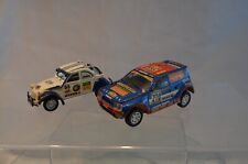 AIXAM MEGA PARIS DAKAR ET CITROEN 2CV CROSS AVEC DEFAUTS