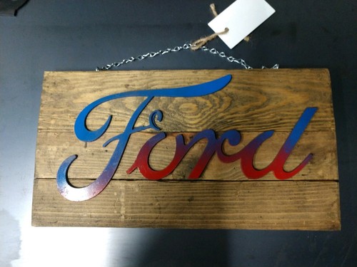 Classic ford hot rod garage - rod,
