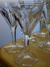 6 VERRES A VIN ROUGE CRISTAL TAILLE COTES PLATES STYLE SAINT LOUIS  ht 15,2 cm