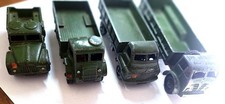 Dinky Toy militaire. Lot de 4
