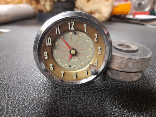 Panhard 24c pendulette - panhard,