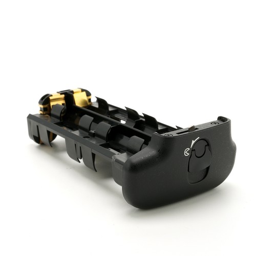 Nikon d10 battery holder - nikon, aa