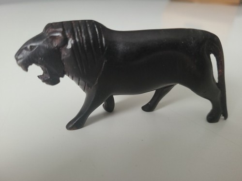 Figurine lion ebène - lion, en