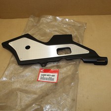 COUVERCLE LATERAL DROIT HONDA