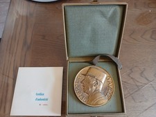 Médaille Charles de Gaulle