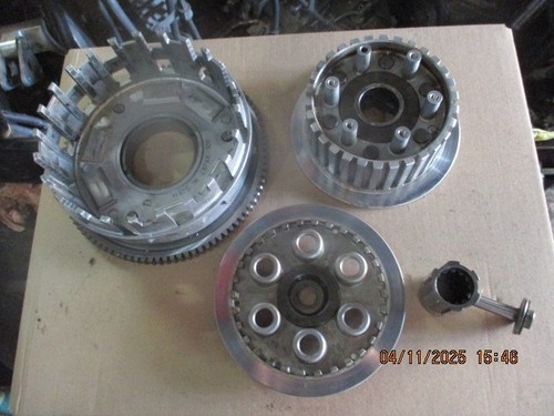 Cloche embrayage zzr 1100 - ,